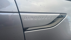 Land Rover Discovery 3.0 D300 Dynamic SE 5dr Auto Diesel Station Wagon